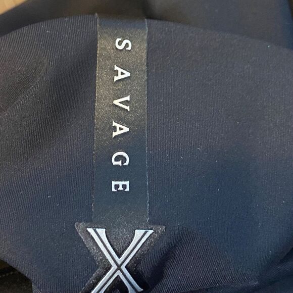 Savage X Fenty Black Leggings, Size L — Side Slip Pockets, 26″ Inseam - Picture 5 of 10